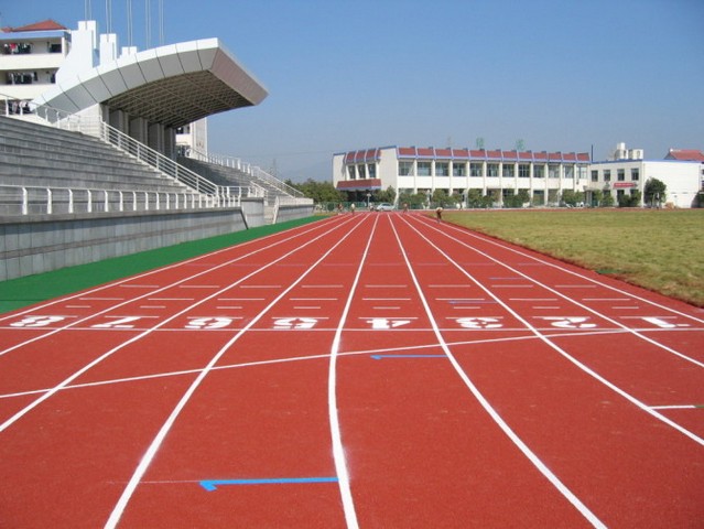 混合型跑道和復合型塑膠跑道的區別